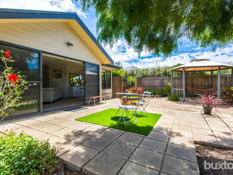 4/52 Torquay Road, Belmont, Vic 3216 Property Details