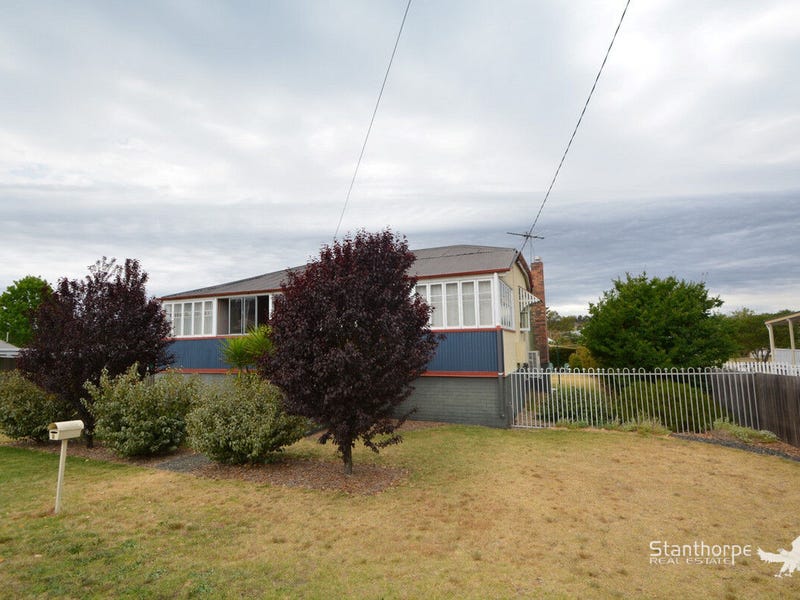 9 Archibald Street, Stanthorpe, Qld 4380 Property Details