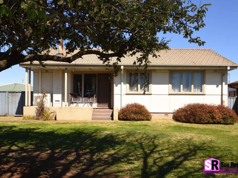 66 Sole Street, Guyra, NSW 2365 Property Details