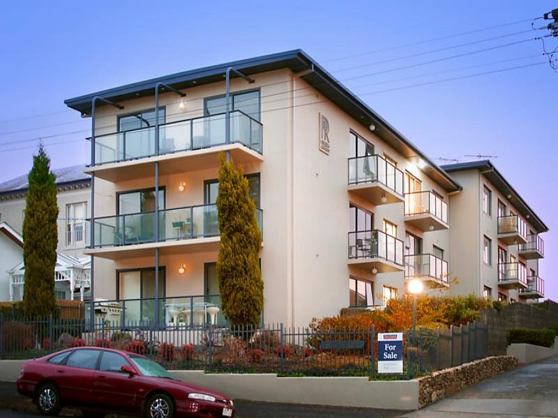 10/50 Eastern Beach Road, Geelong, Vic 3220 Property Details