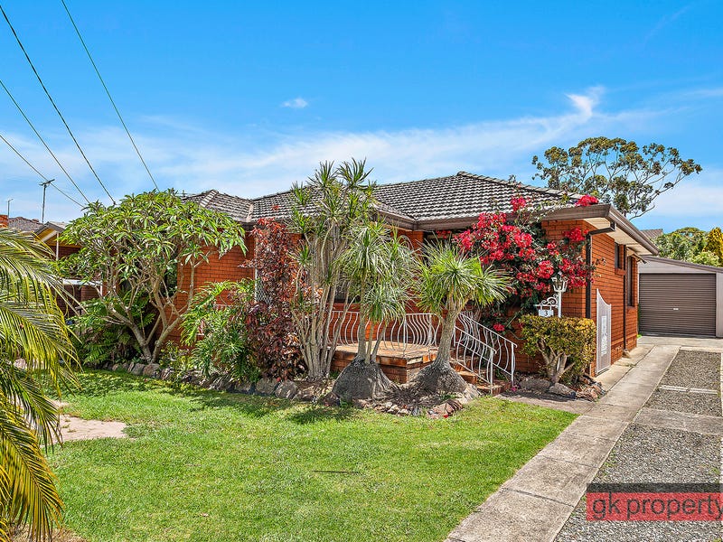 3 Amaroo St, Sylvania, NSW 2224 Property Details