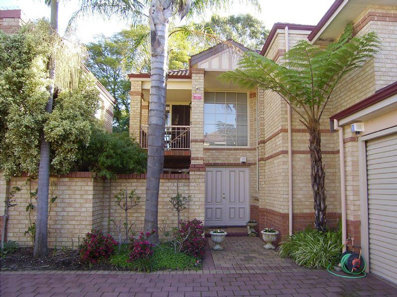 7/11 Macleod Road, Applecross, WA 6153 Property Details