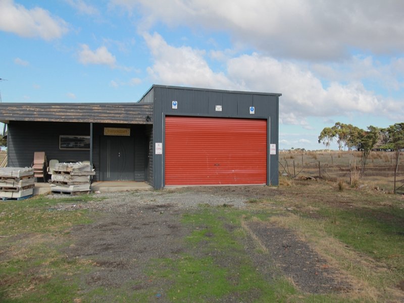825 Wildwood Road Wildwood Vic 3429 Realestate Com Au