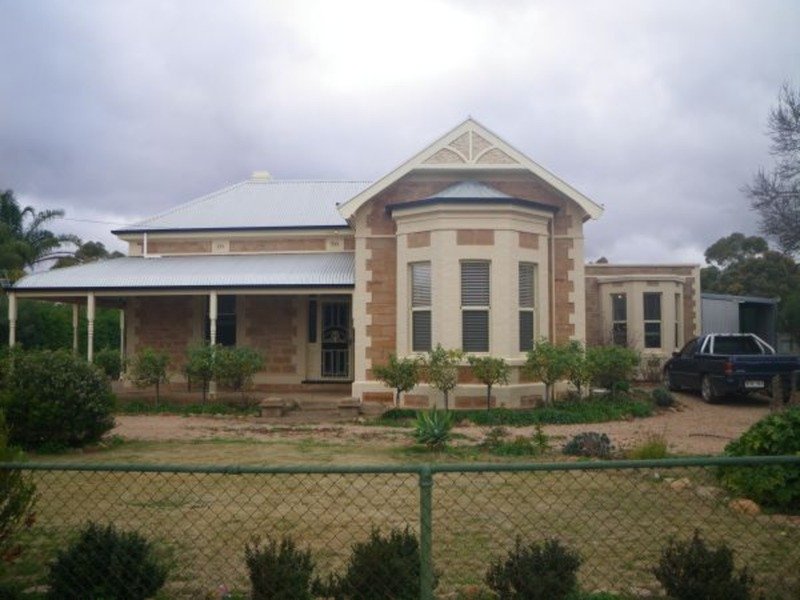 33 Sixth Street, Gladstone, SA 5473