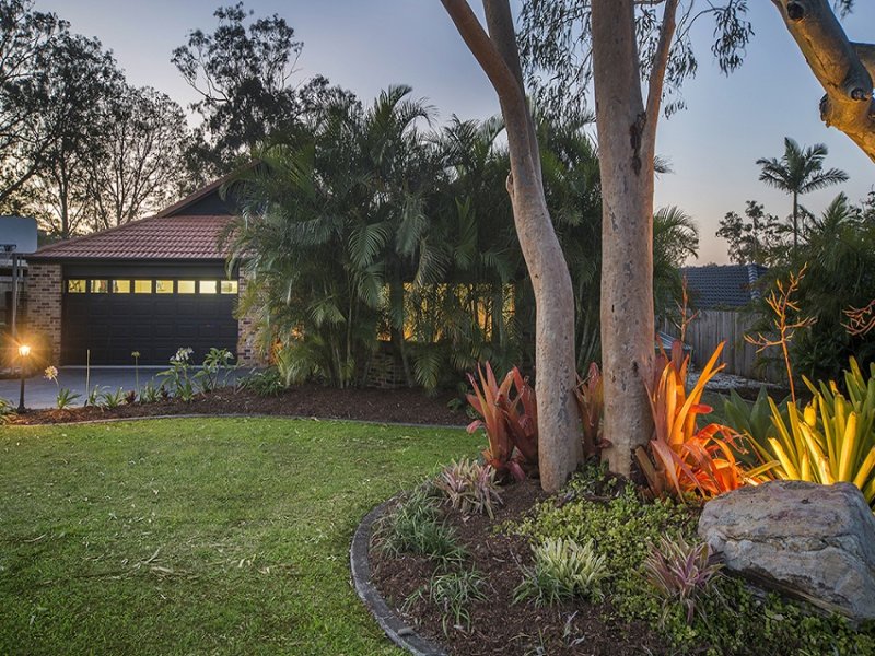 38 Stretton Drive, Helensvale, Qld 4212 Property Details