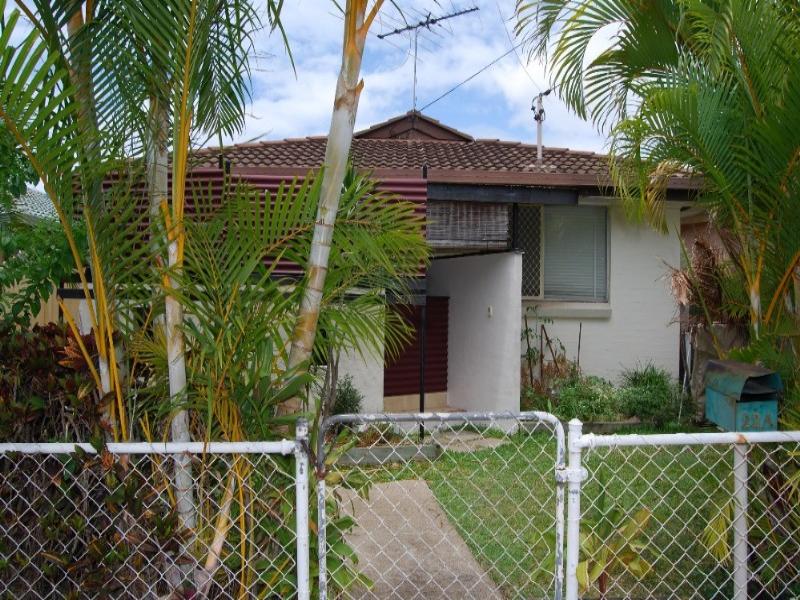 22a Walnut Street, Wynnum, Qld 4178 Property Details