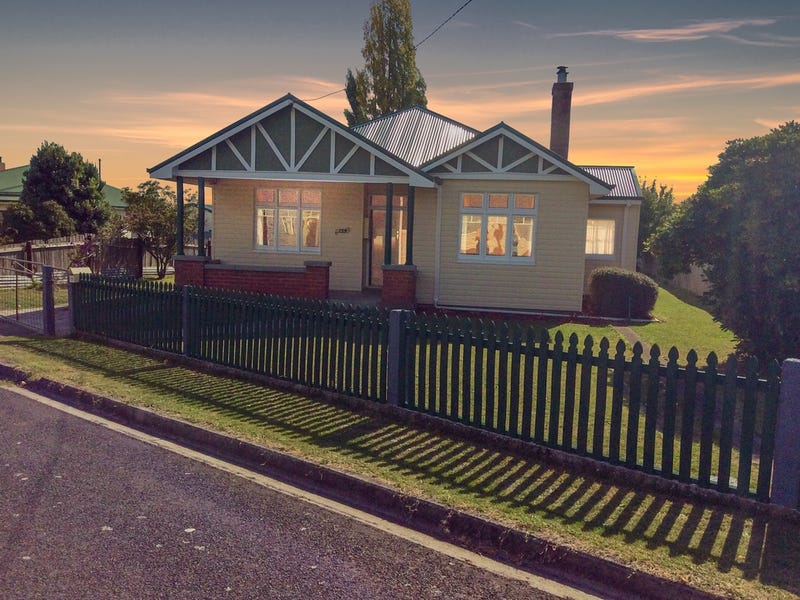 139 Main Street, Ulverstone, Tas 7315 Property Details