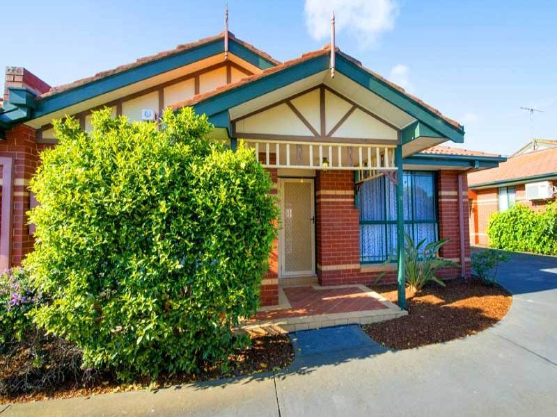 2/120 Cooper Street, Essendon, Vic 3040 Property Details