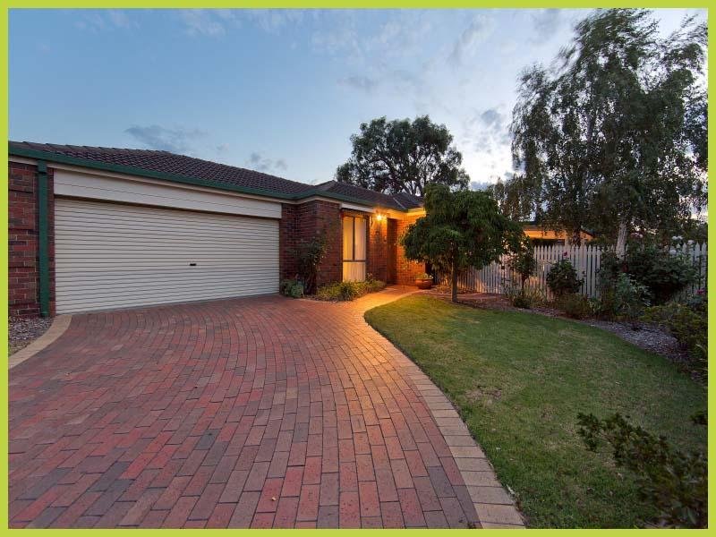 1 Allington Place, Langwarrin, Vic 3910 Property Details