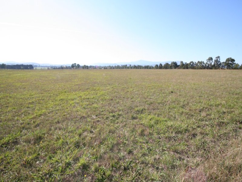 723725 Maroondah Highway, Coldstream, Vic 3770 Property Details