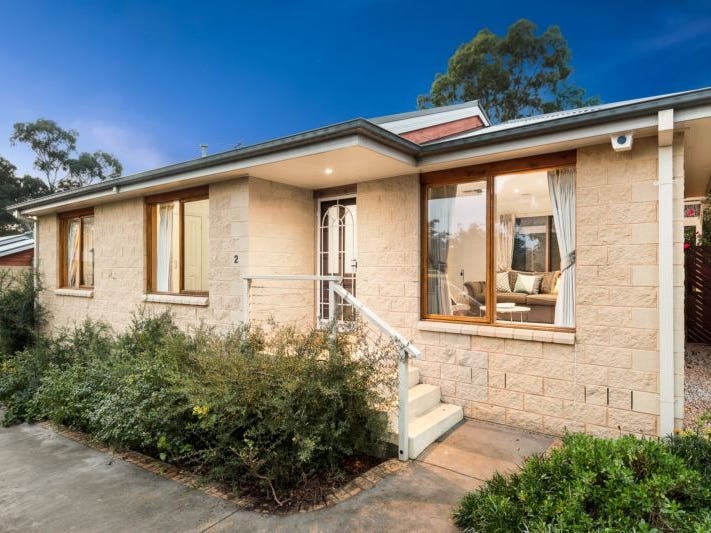 2/17 Silver Street, Eltham, VIC 3095