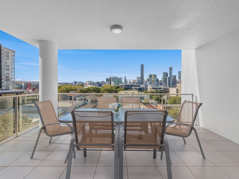 28/15 Walsh St, Milton, Qld 4064 Property Details