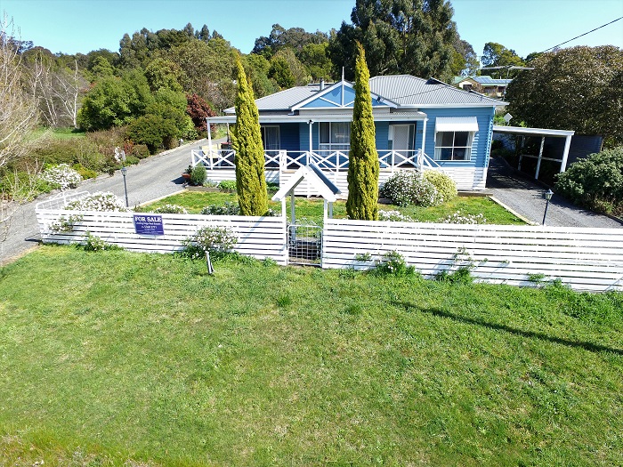 28 Church Street, Mount Egerton, VIC 3352