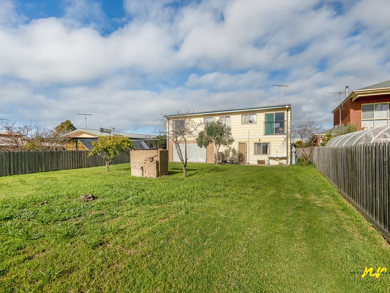 18 Adam Street, Indented Head, Vic 3223 House for Sale realestate