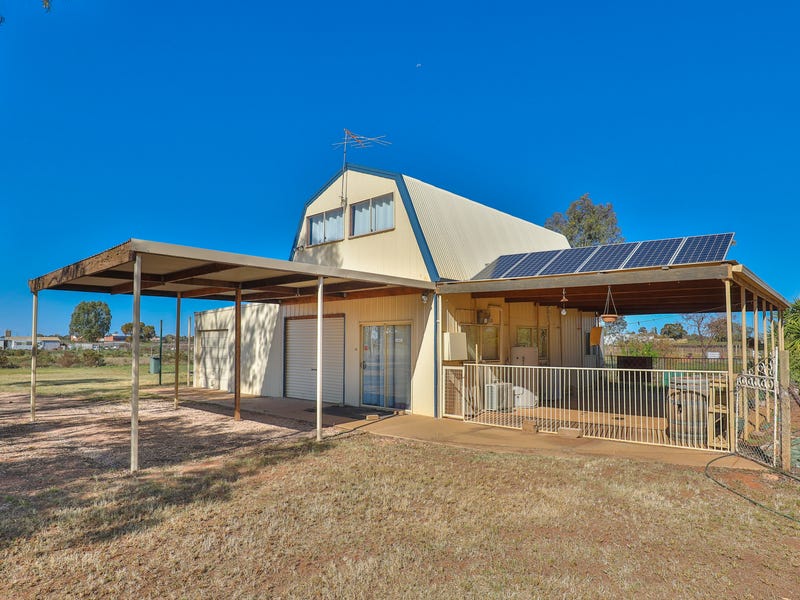 14 Yanco Road, Coomealla, NSW 2717 Property Details