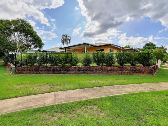 2/11 Shearwater Drive, Bakewell, NT 0832