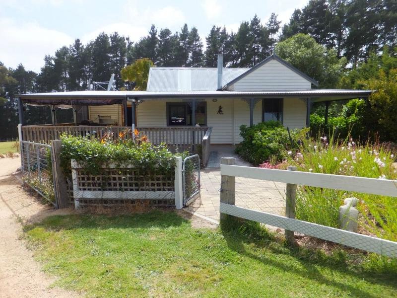 385 Stephenson Road, Nicholson, VIC 3882