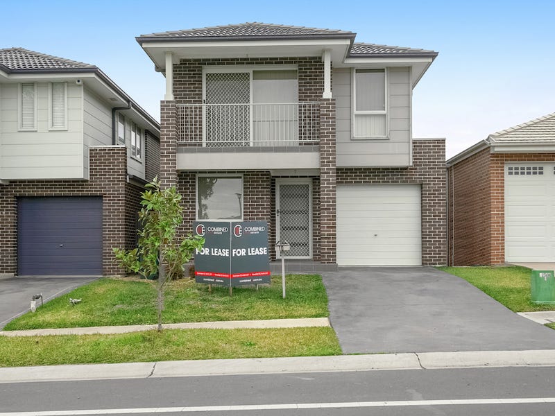 10 Kookaburra Drive, Gregory Hills, NSW 2557