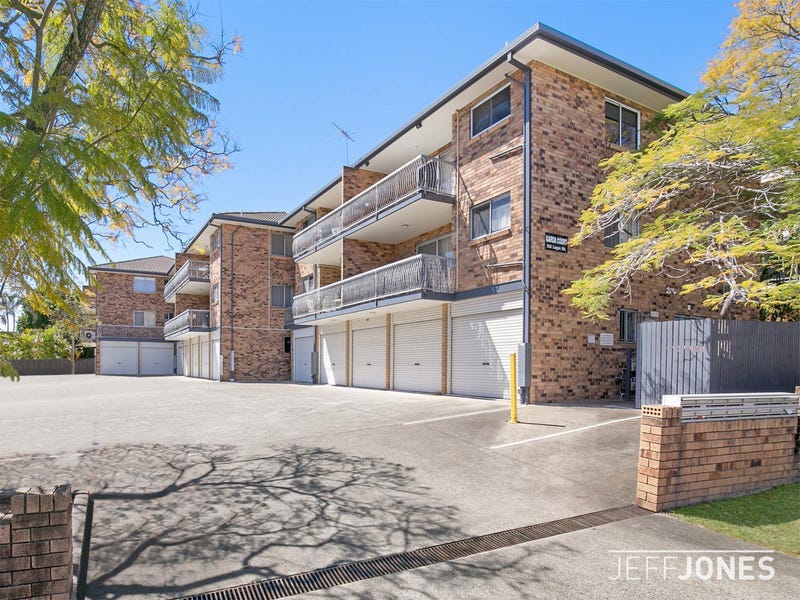 9/558 Logan Road, Greenslopes, Qld 4120 Property Details