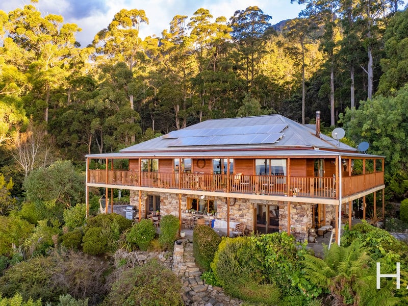 830 Western Creek Road, Western Creek, TAS 7304