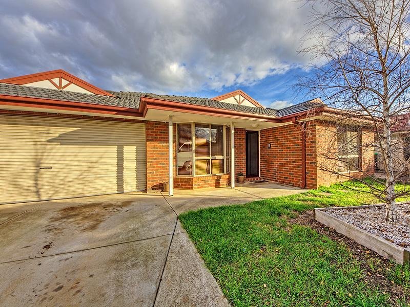 80 Dunvegan Drive, Kurunjang, Vic 3337 Property Details