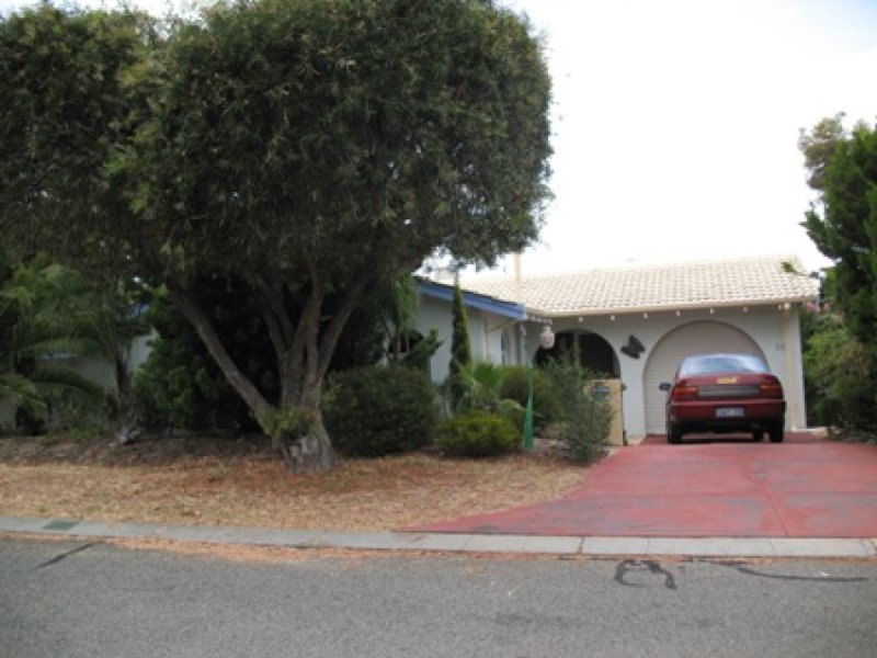 25 Harcourt Drive, Hillarys, WA 6025 Property Details