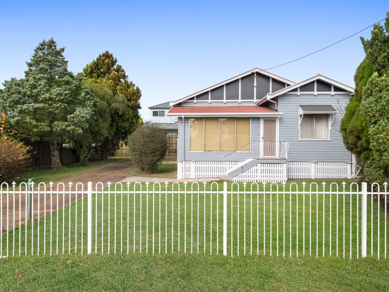 122 Hill Street, Newtown, Qld 4350 House for Sale