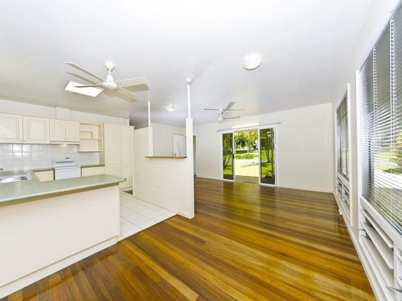 17 Kevin Street, Whitfield, Qld 4870 Property Details