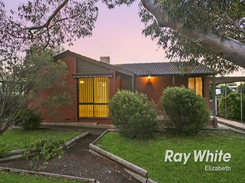 22 Hawker Cres, Elizabeth East, SA 5112