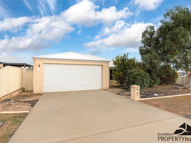 9 Thelma Grange, Wandina, WA 6530 House for Sale