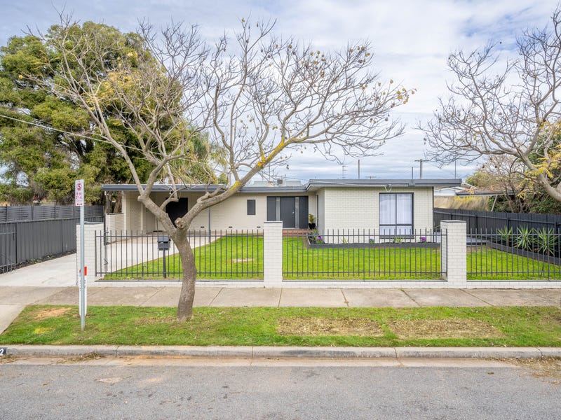 12 Chertsey Road, Shepparton, Vic 3630 Property Details