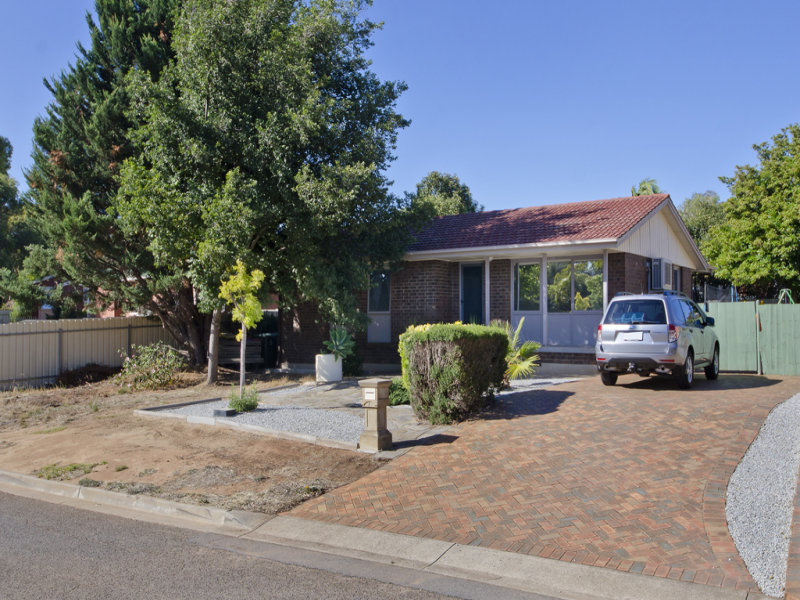 15 Valentine Street, Morphett Vale, SA 5162