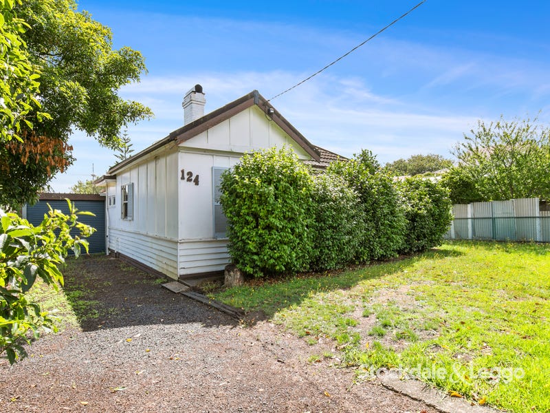 124 Church Street, Cowes, Vic 3922 Property Details