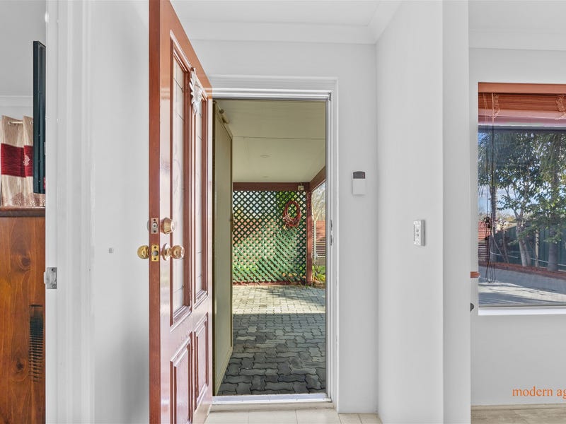 106 Murdoch Road, Thornlie, WA 6108 House for Sale