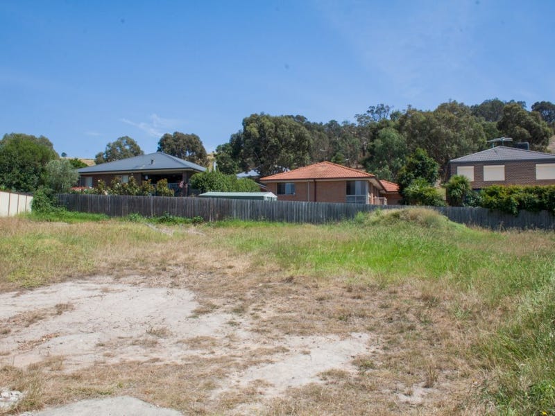 5 Wren Court, Whittlesea, VIC 3757