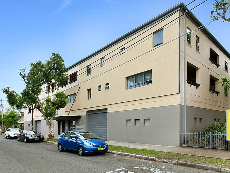 17/2 DANIEL STREET, Botany, NSW 2019 Property Details