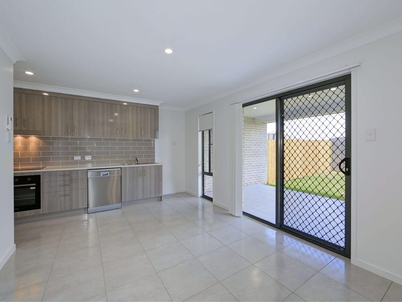 3 Alison Drive, Kalkie, QLD 4670