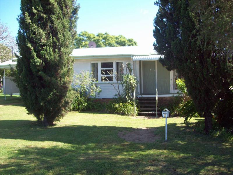 6 Edgar Street, Eastern Heights, Qld 4305