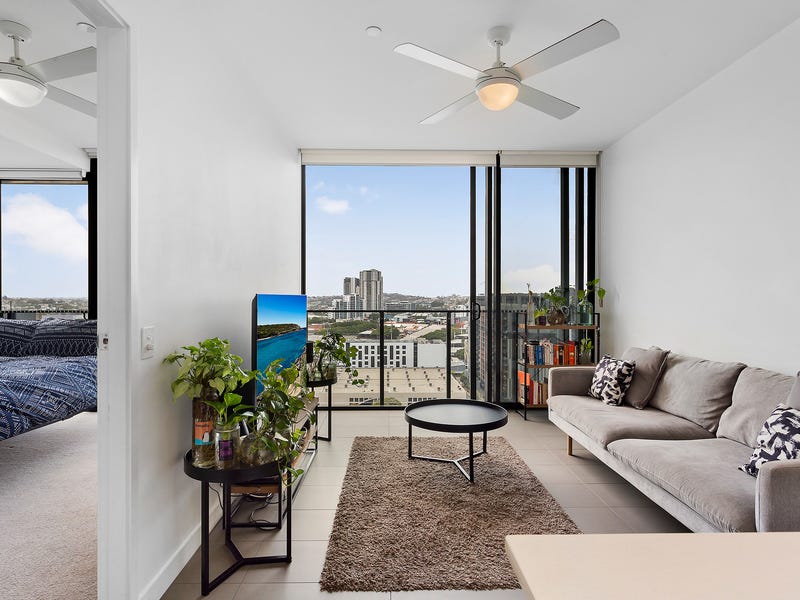 1802/10 Trinity Street, Fortitude Valley, Qld 4006