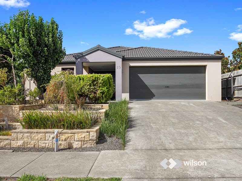 10 Graduate Place, Traralgon, Vic 3844 Property Details