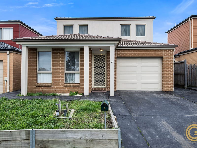 Houses for Sale in Cranbourne West, VIC 3977