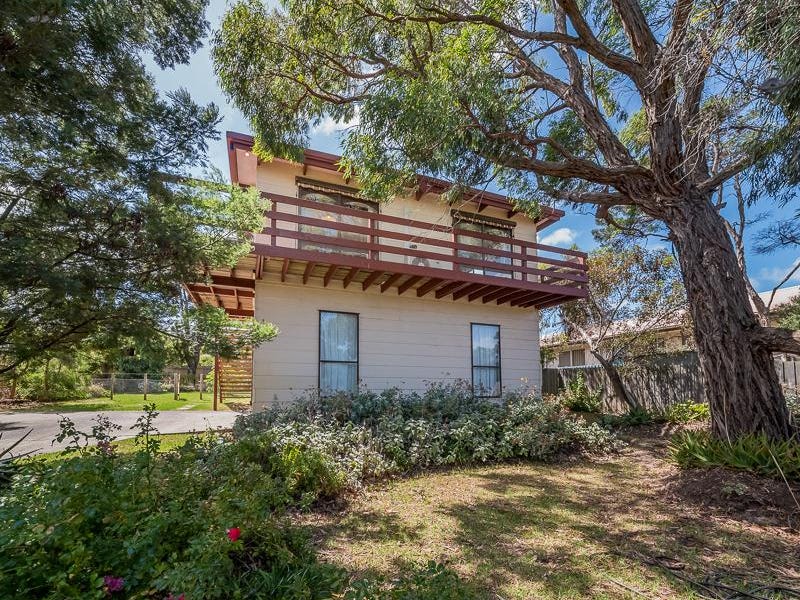 12 Driftwood Drive, Cowes, Vic 3922 Property Details