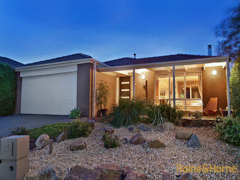 27 The Esplanade, Narre Warren South, VIC 3805