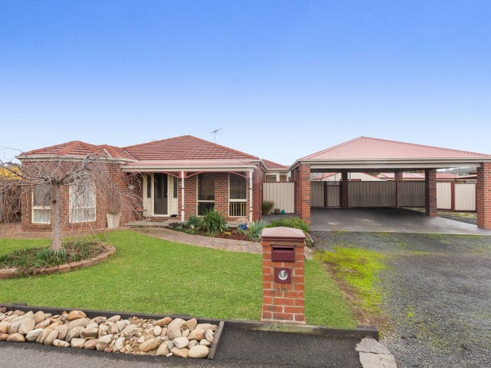 11 Tootle Street, Kilmore, Vic 3764 Property Details