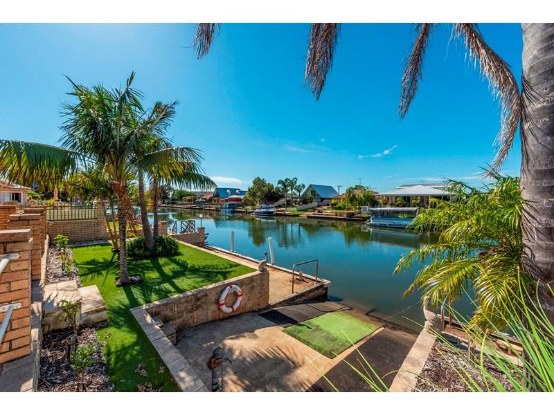 20 Tanderra Place, South Yunderup, WA 6208 House for Sale