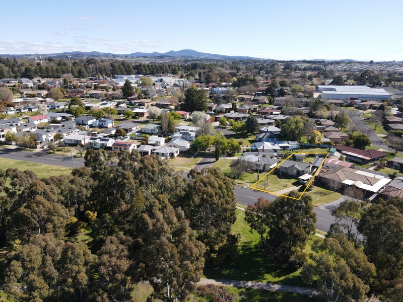49 Burrendong Way, Orange, NSW 2800 Property Details