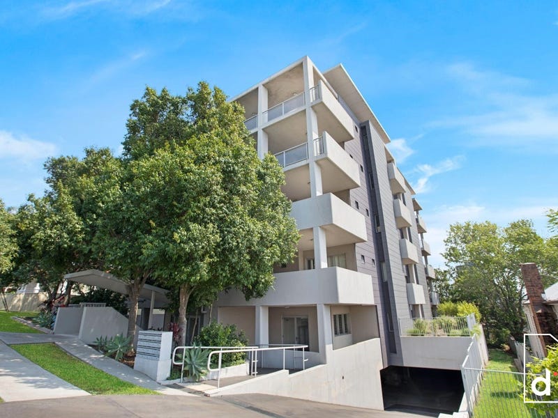 11/1214 Loftus Street, Wollongong, NSW 2500 Property Details