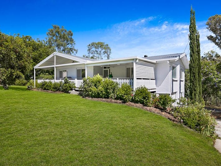 19 Panorama Drive, Glenvale, Qld 4350 Property Details