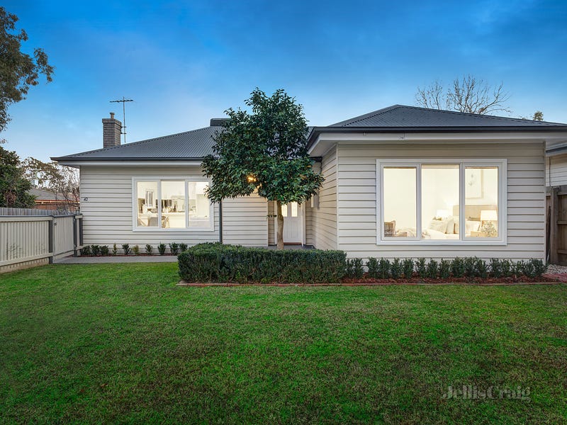 1/42 Owen Street, Mitcham, Vic 3132 House for Sale