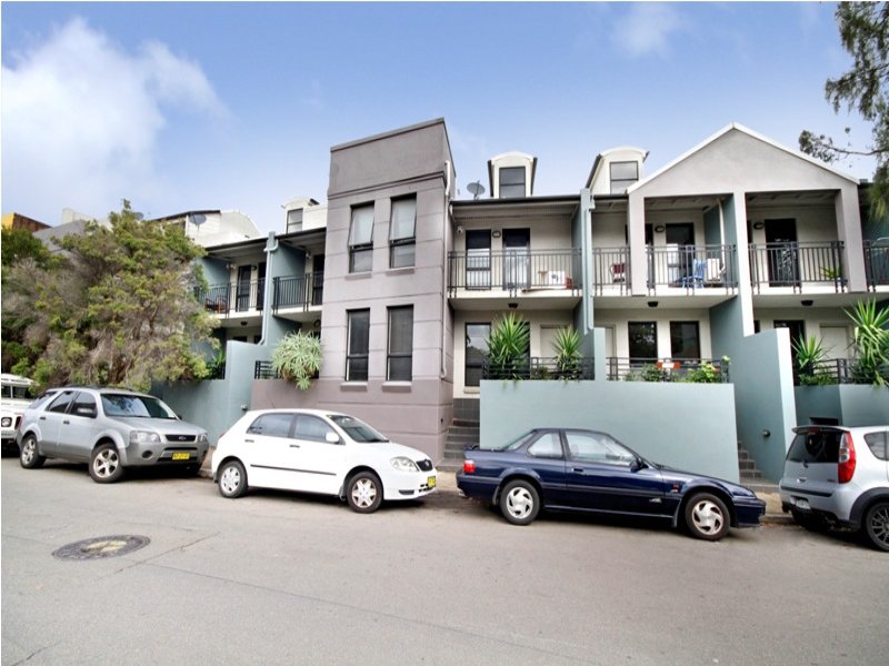 10/2B Gladstone Street, Newtown, NSW 2042 Property Details